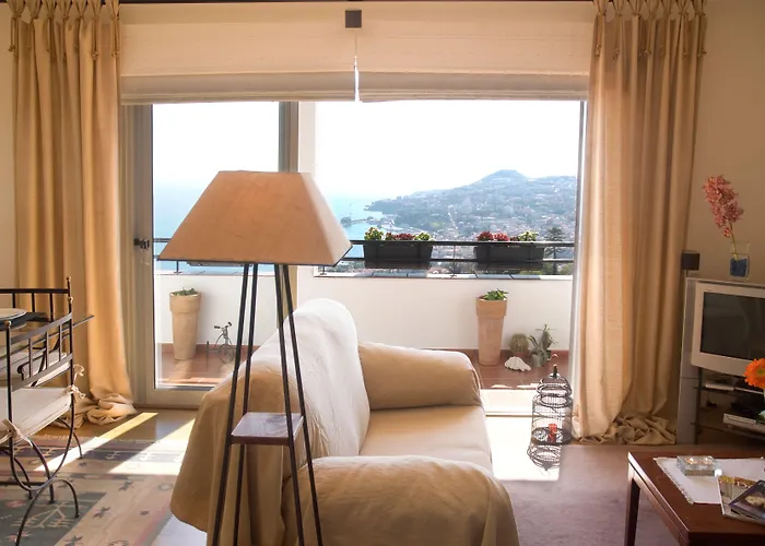 Murteiras Living Funchal (Madeira)